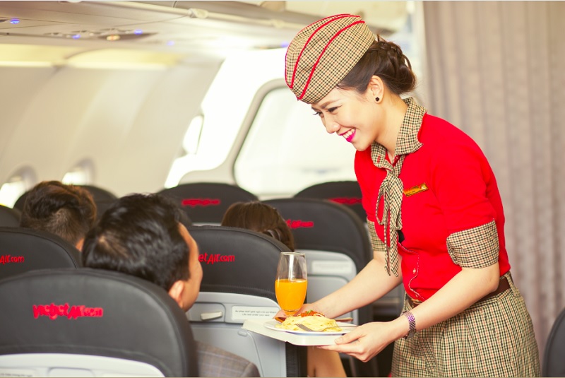 Vietjet ảnh hưởng thế nào với tin đồn chủ tịch Vietjet cấm xuất cảnh?