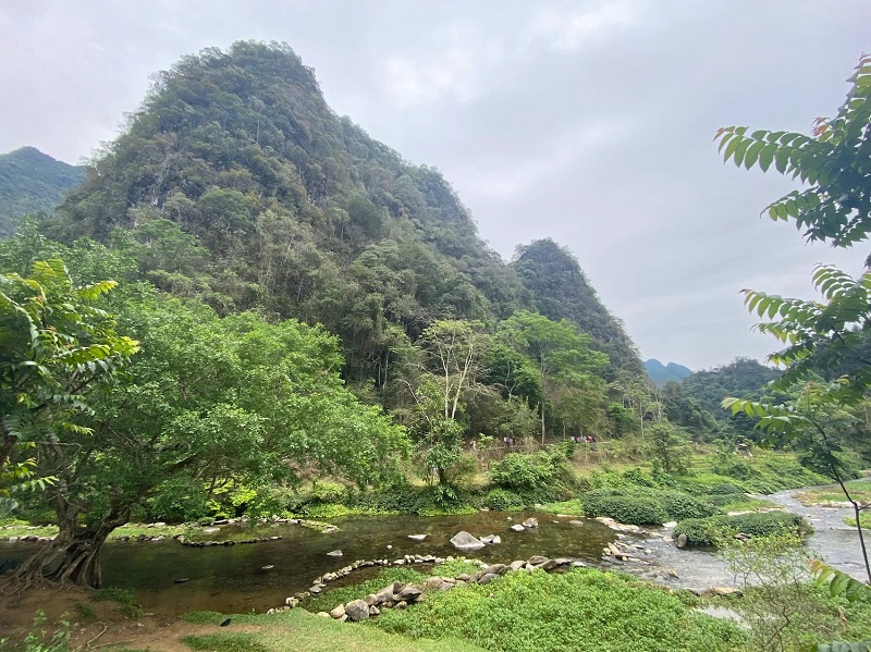 Nên đi suối Lê Nin thời gian nào?