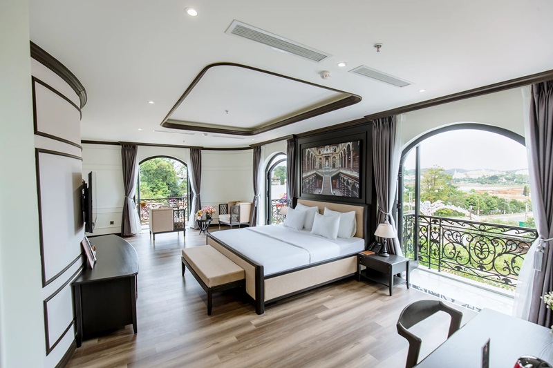 Robin Hotel - Khách sạn Gia Nghĩa.