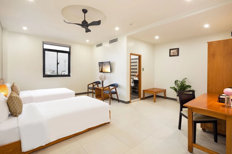 Lara Hotel - Khách sạn ở Long Xuyên.