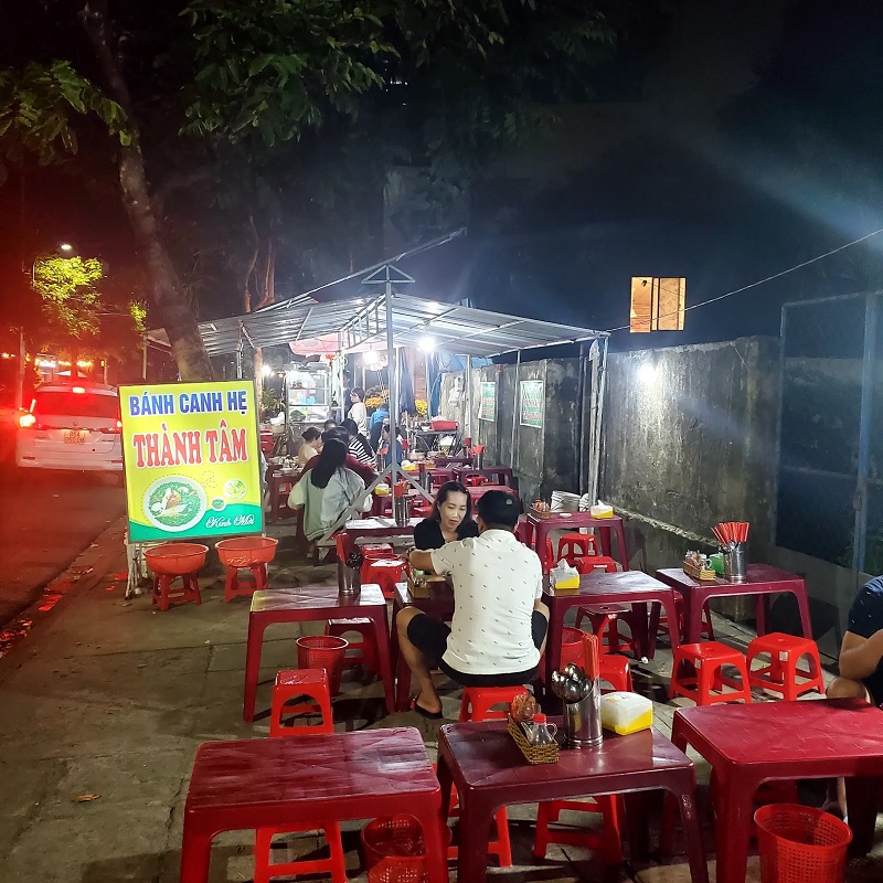 Bánh canh hẹ Thành Tâm.