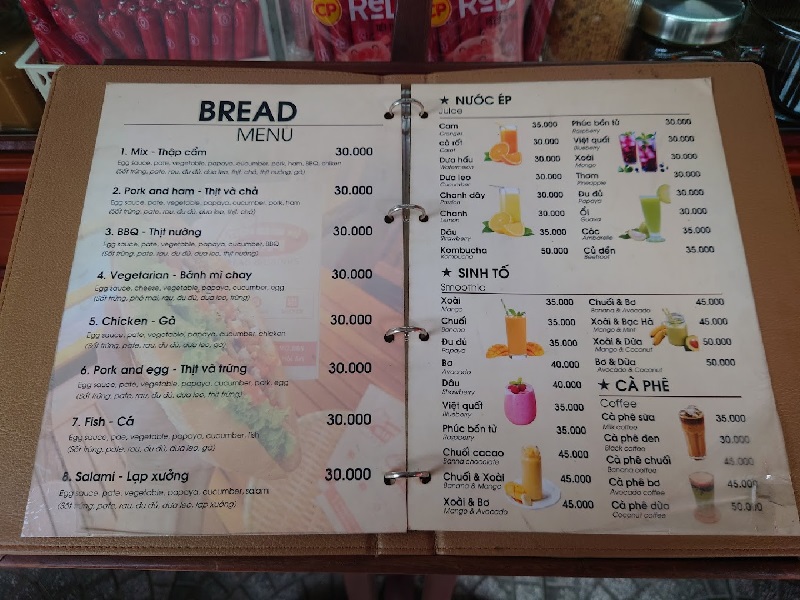 Menu tiệm bánh mì Sum